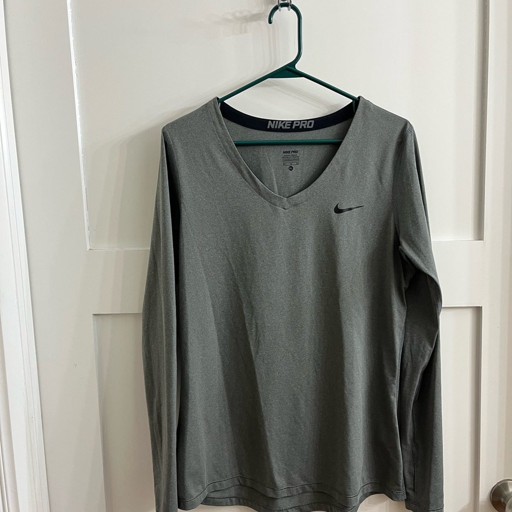 Nike Pro Heather Gray Performance Top